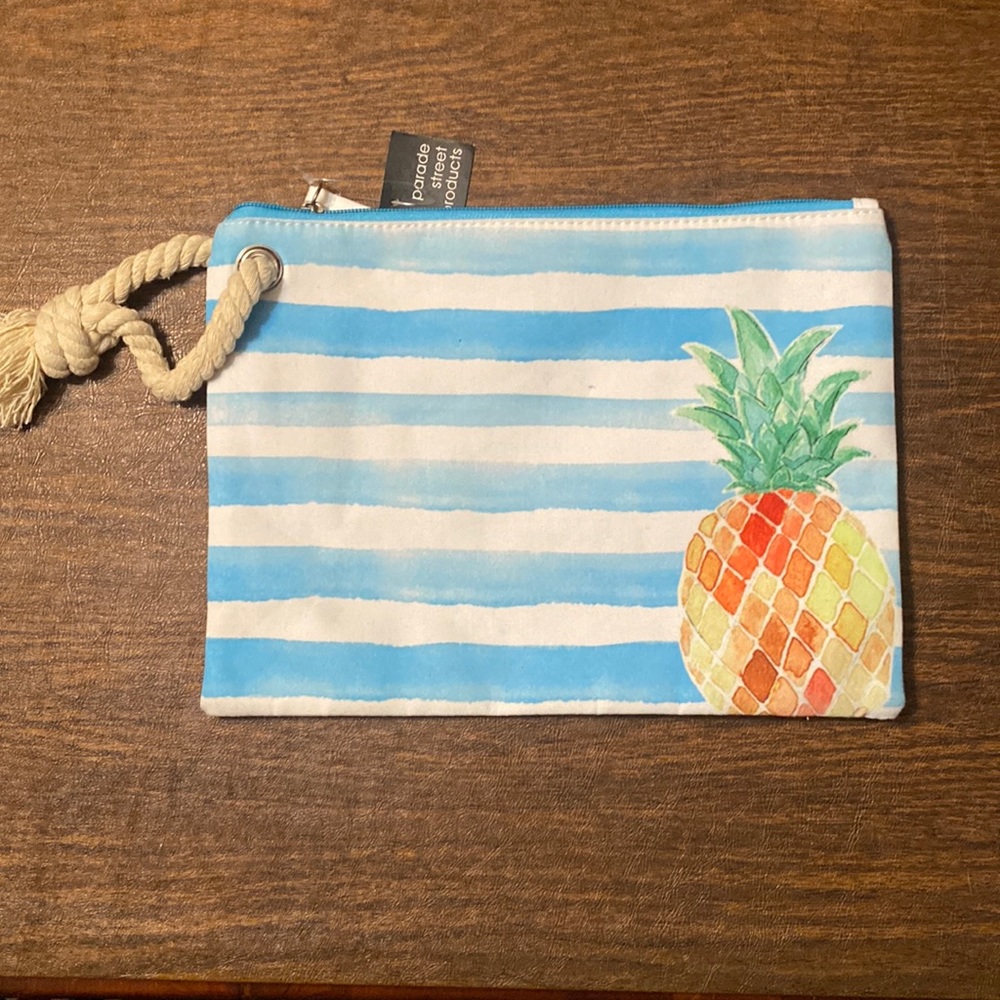 NWT Canvas 12 x 9” bag with top zipper, waterproof, off white and blue stripe